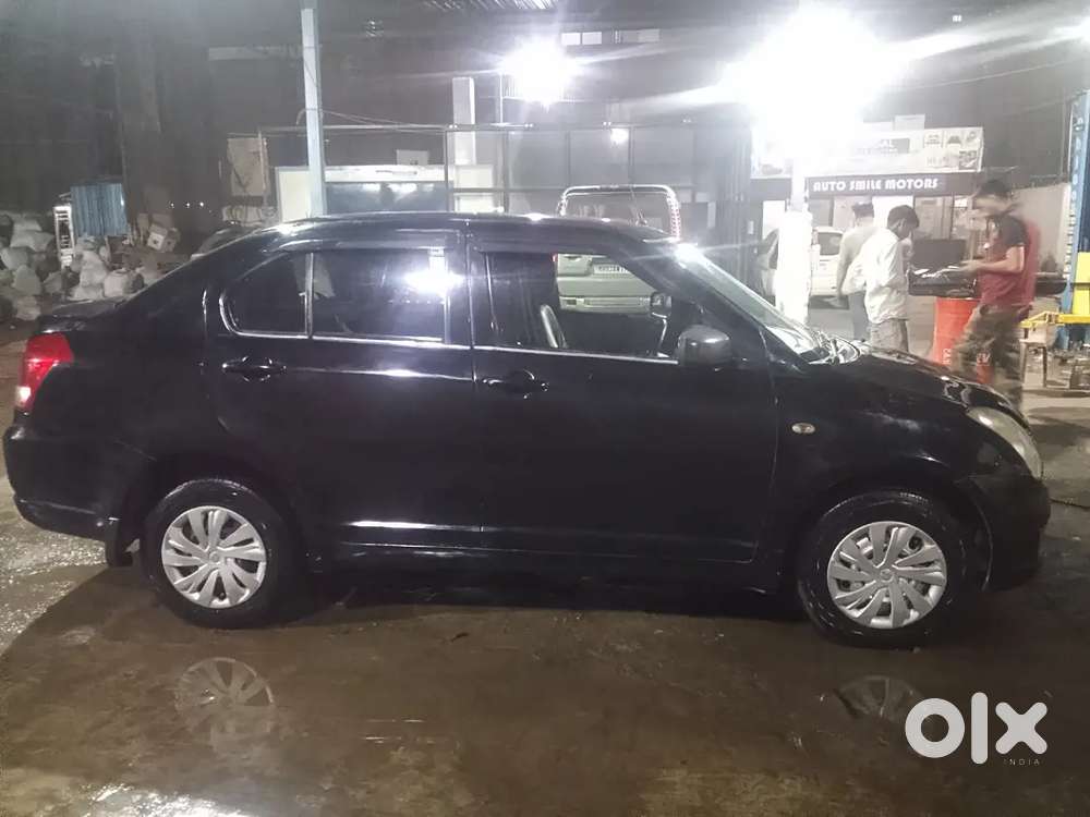Maruti Suzuki Dzire November 2011