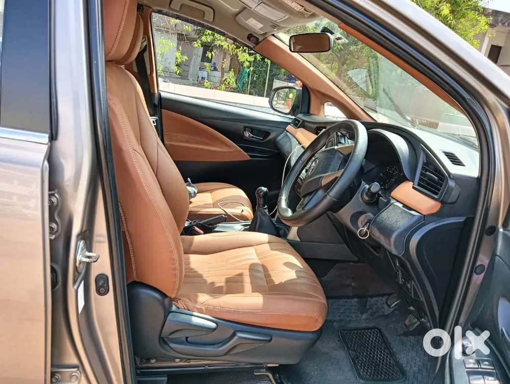 Toyota Innova Crysta 2018