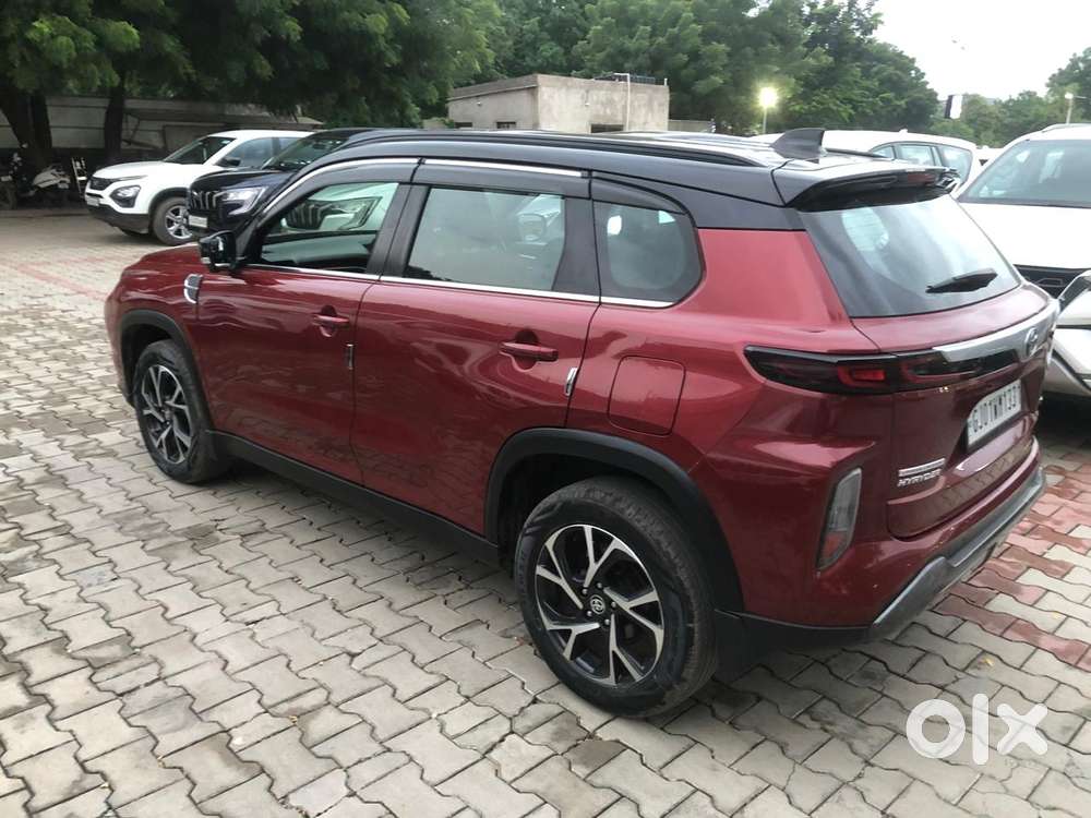 Toyota Urban Cruiser Hyryder 1.5 V Hybrid, 2023, Petrol