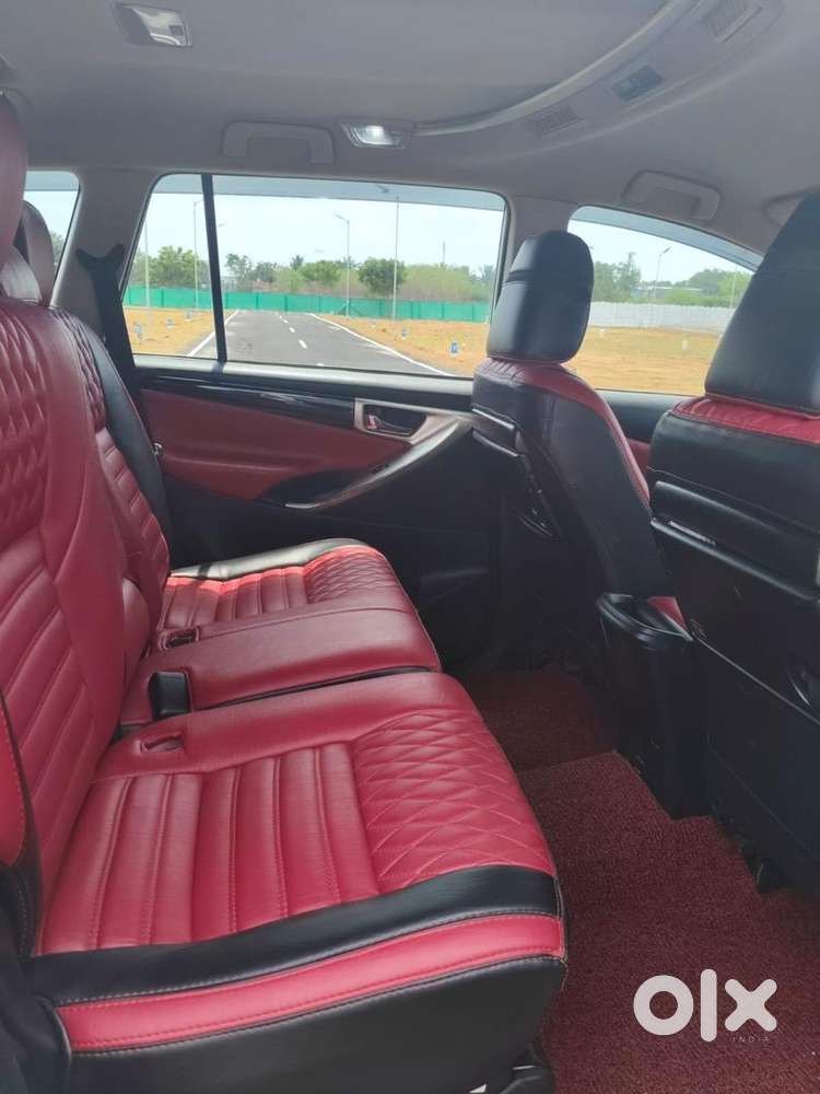 Toyota Innova Crysta 2018 Diesel Well Maintained