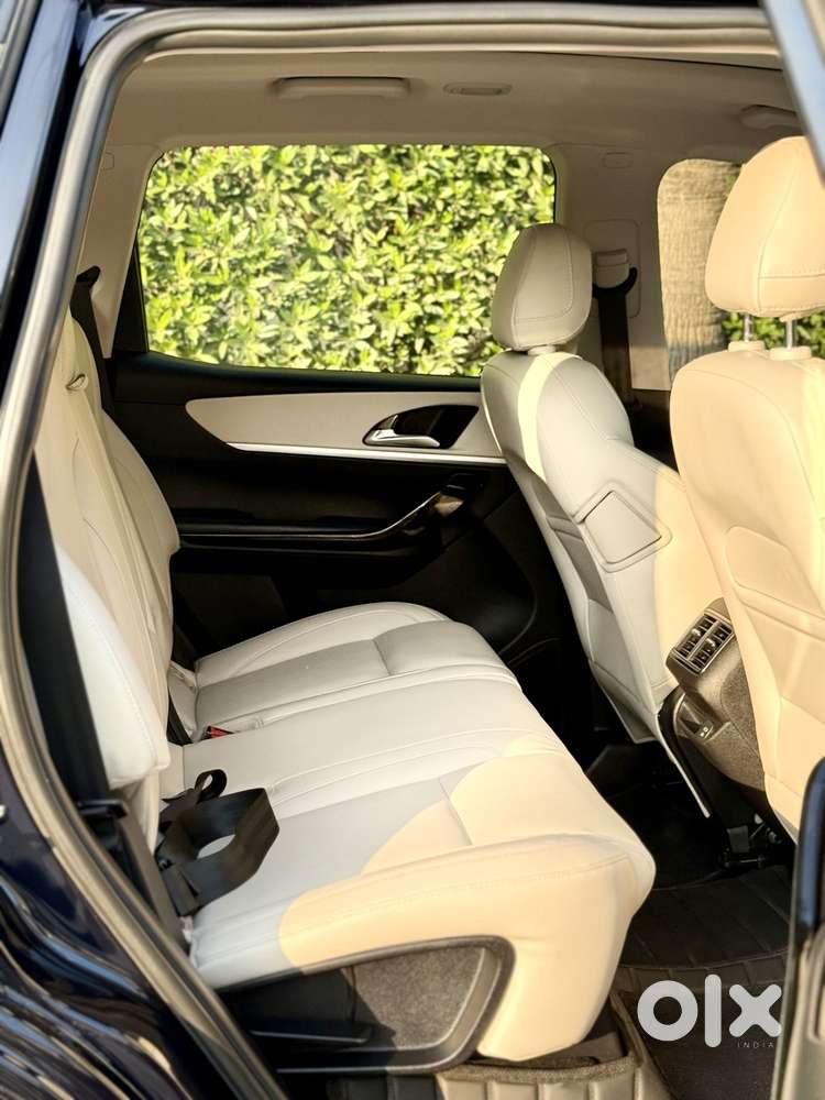 Mahindra Xuv700 2.2 Ax 7 Diesel Mt Str, 2024, Diesel