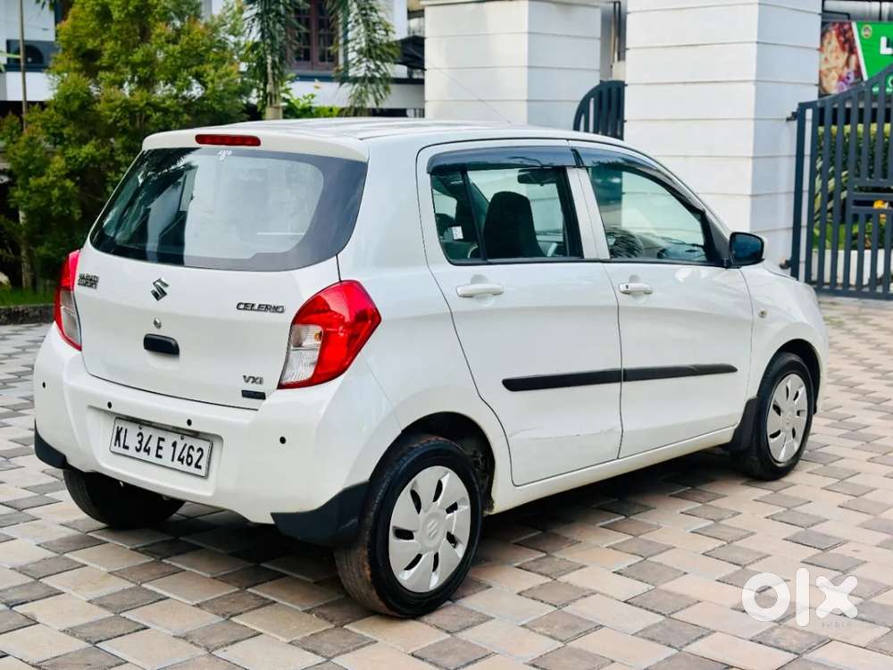 Maruti Suzuki Celerio 1.0 Vxi Amt, 2016, Petrol