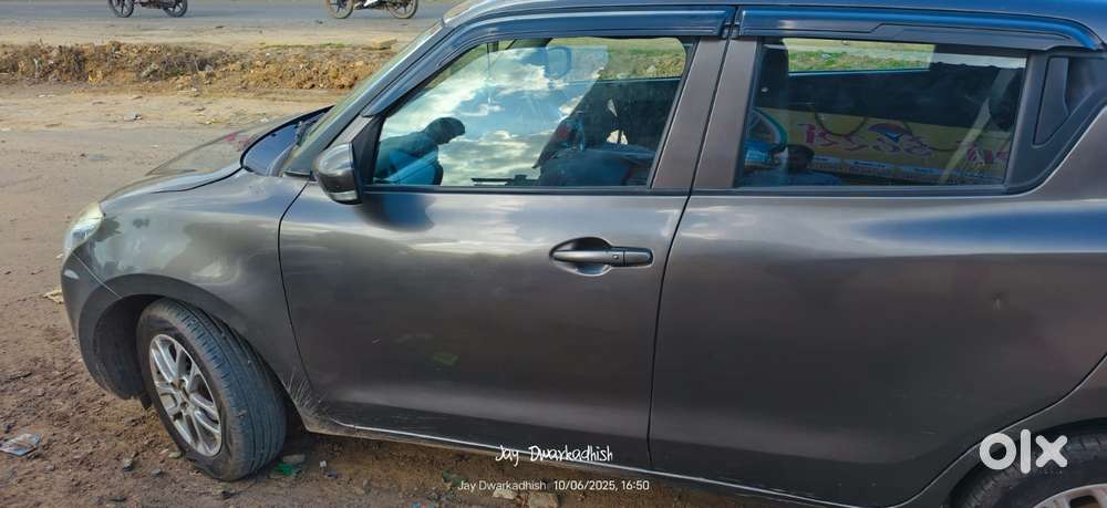Maruti Suzuki Swift 1.3 Zxi, 2018, Petrol