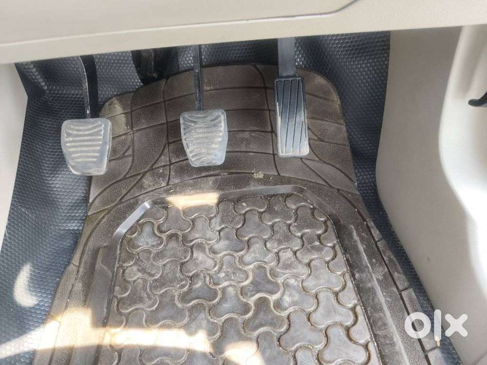 Mahindra Tuv 300 T8, 2019, Diesel