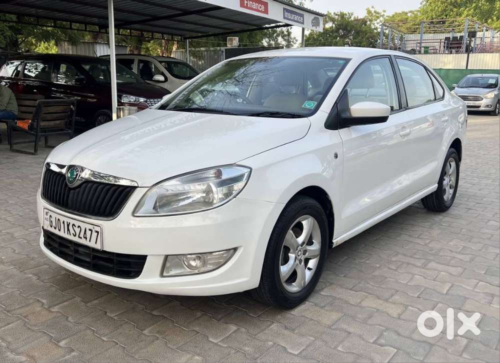 Skoda Rapid 1.6 Mpi At Elegance, 2012, Petrol