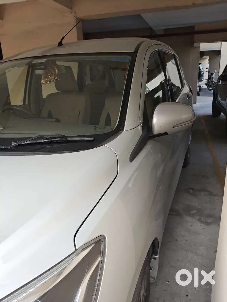 Ertiga Top Model Well Maintained Doctor Driven