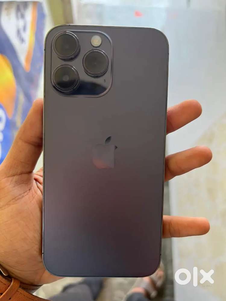 Refurbished with all accessories