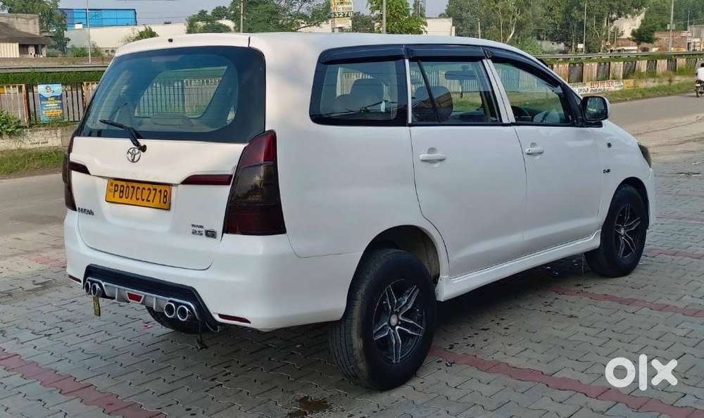 Toyota Innova [2013-2016] 2.5 G4 7 Str, 2014, Diesel