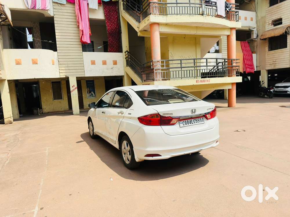 Honda City Vx 1.5 Petrol Manual (top-end Variant) – December 2015