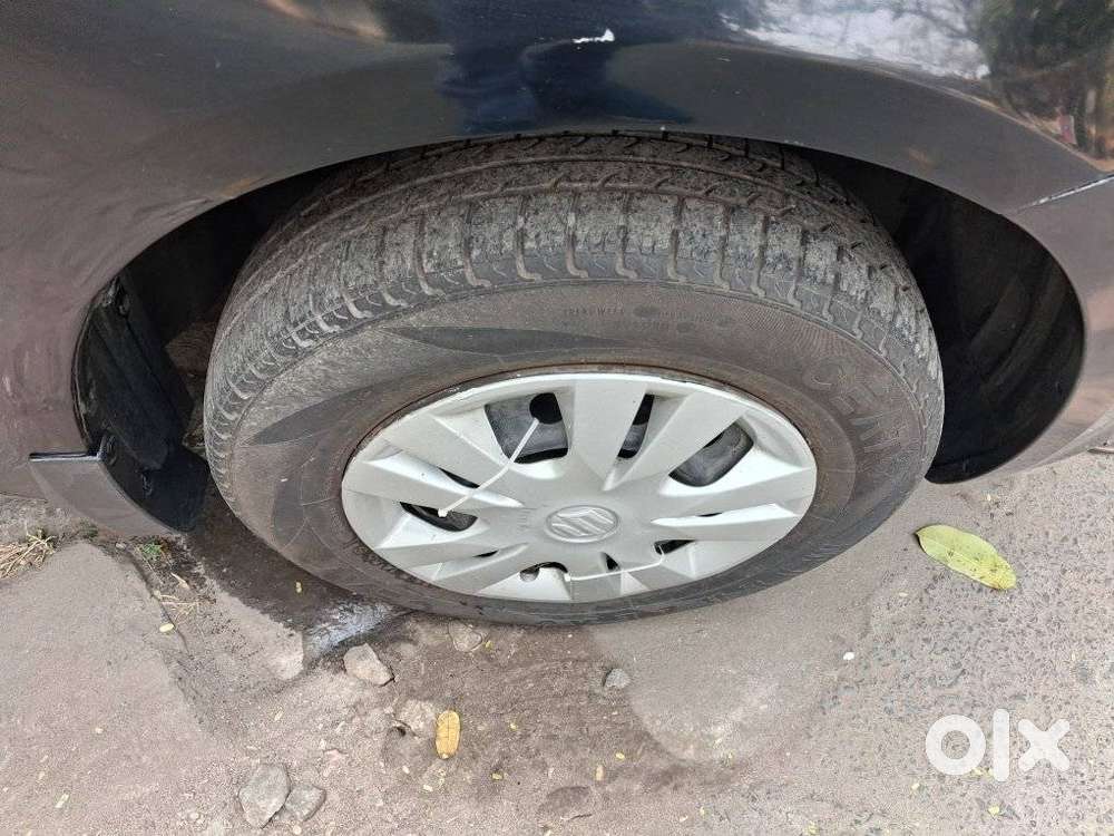 Maruti Suzuki Swift Dzire 1.2 Vxi Bsiv, 2012, Petrol