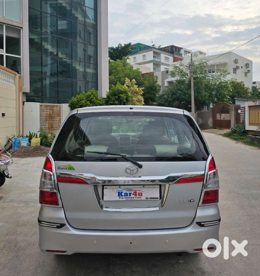 Toyota Innova 2.5 G (diesel) 7 Seater Bs Iv, 2014, Diesel