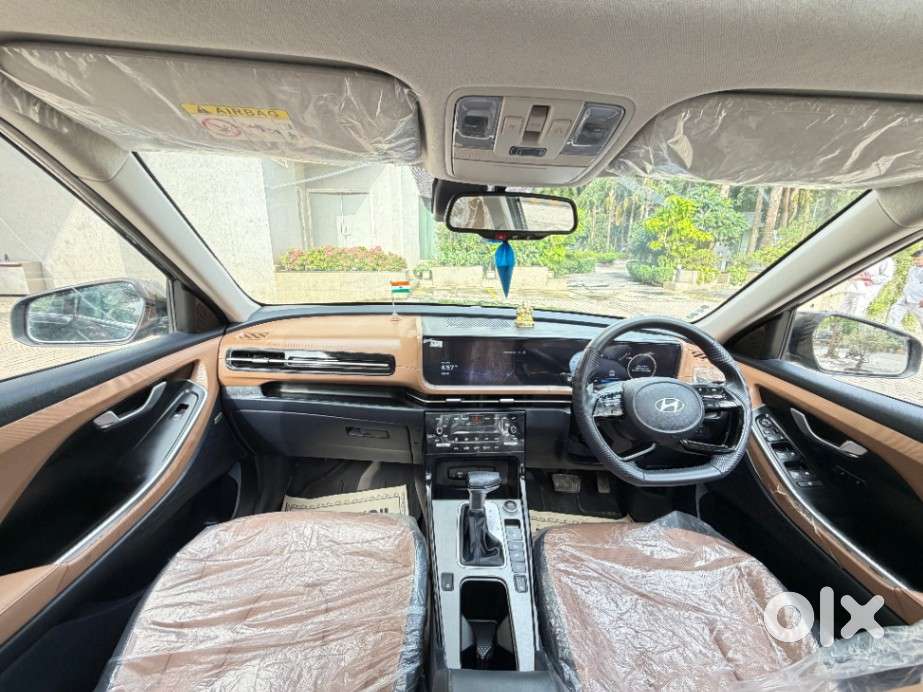 Hyundai Alcazar Signature 1.5 Petrol Dct 6str, 2024, Petrol