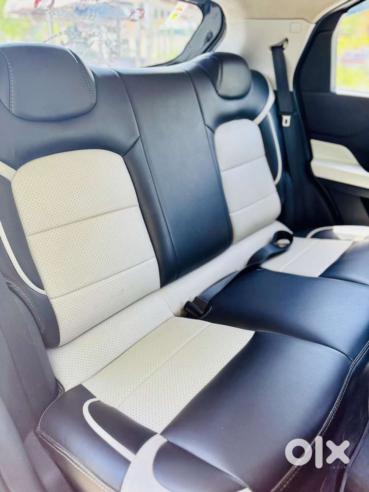 Tata Punch Accomplished, 2024, Petrol