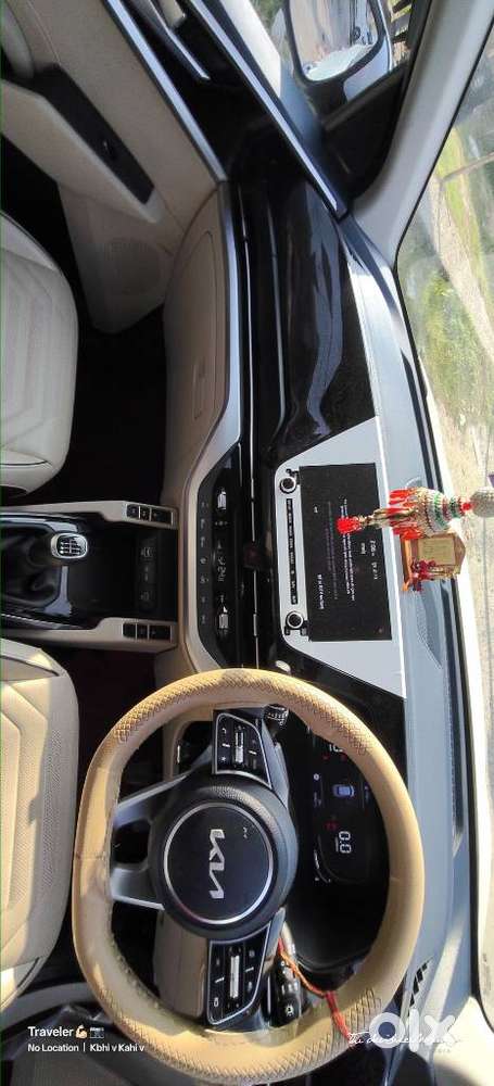Kia Carens 1.5 Luxury Plus Diesel 7str Imt, 2023