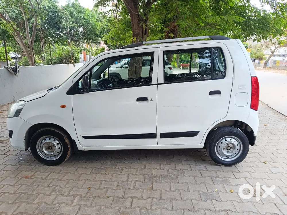 Maruti Suzuki Wagon R 2016 Petrol &cng Company Fitted