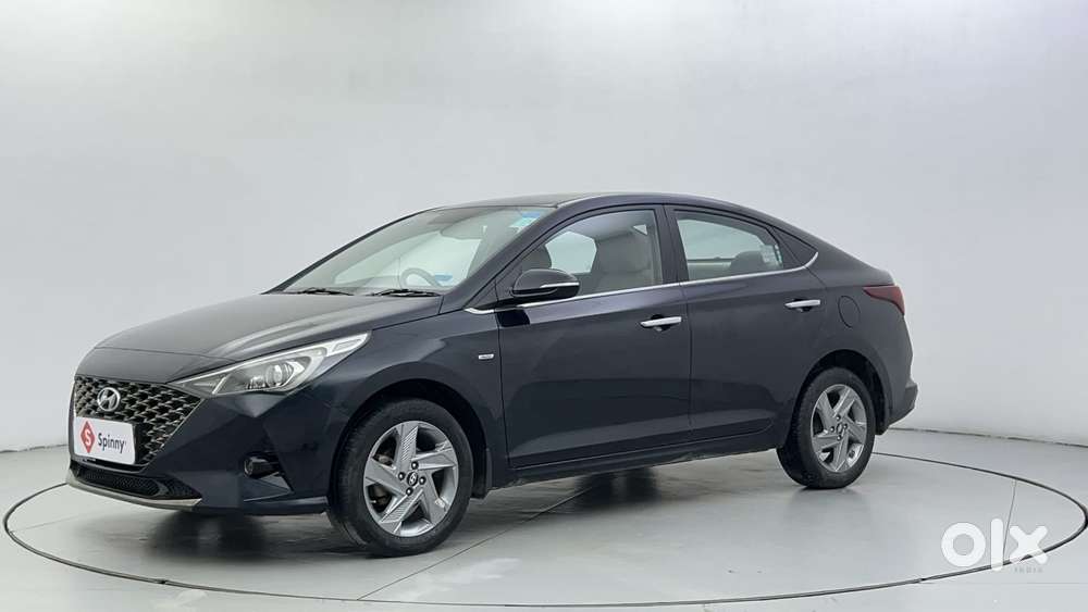 Hyundai Verna 1.5 Sx Vtvt Ivt, 2022, Petrol