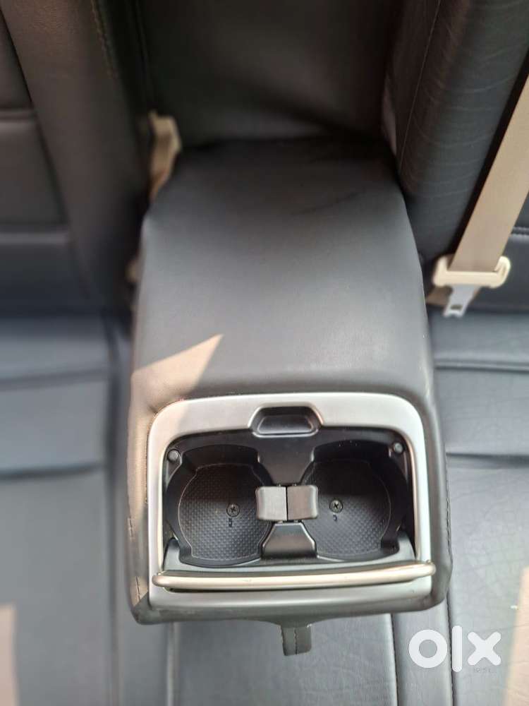 Toyota Corolla Altis G Hv At, 2014, Petrol