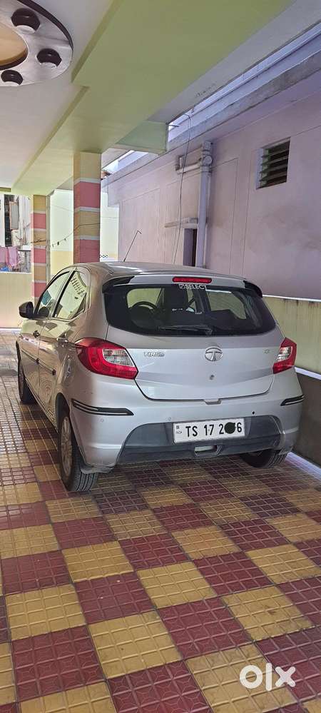 Tata Tiago 2016 Petrol
