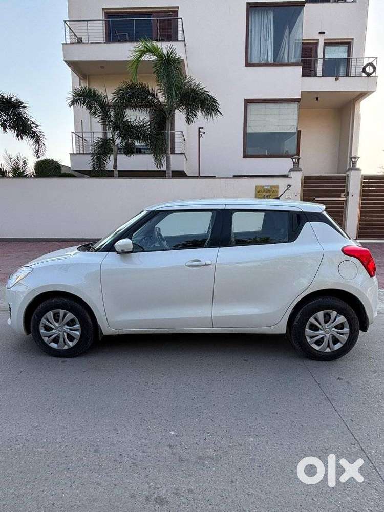 Maruti Suzuki Swift Vxi Cng, 2022, Cng & Hybrids