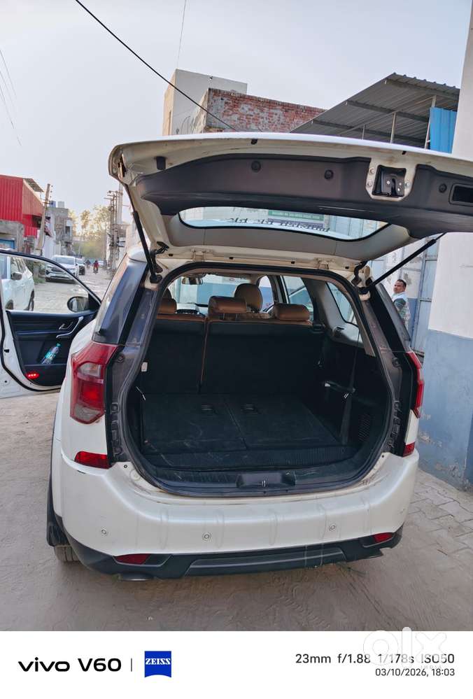 Mahindra Xuv500 W11 Option Awd, 2019, Diesel