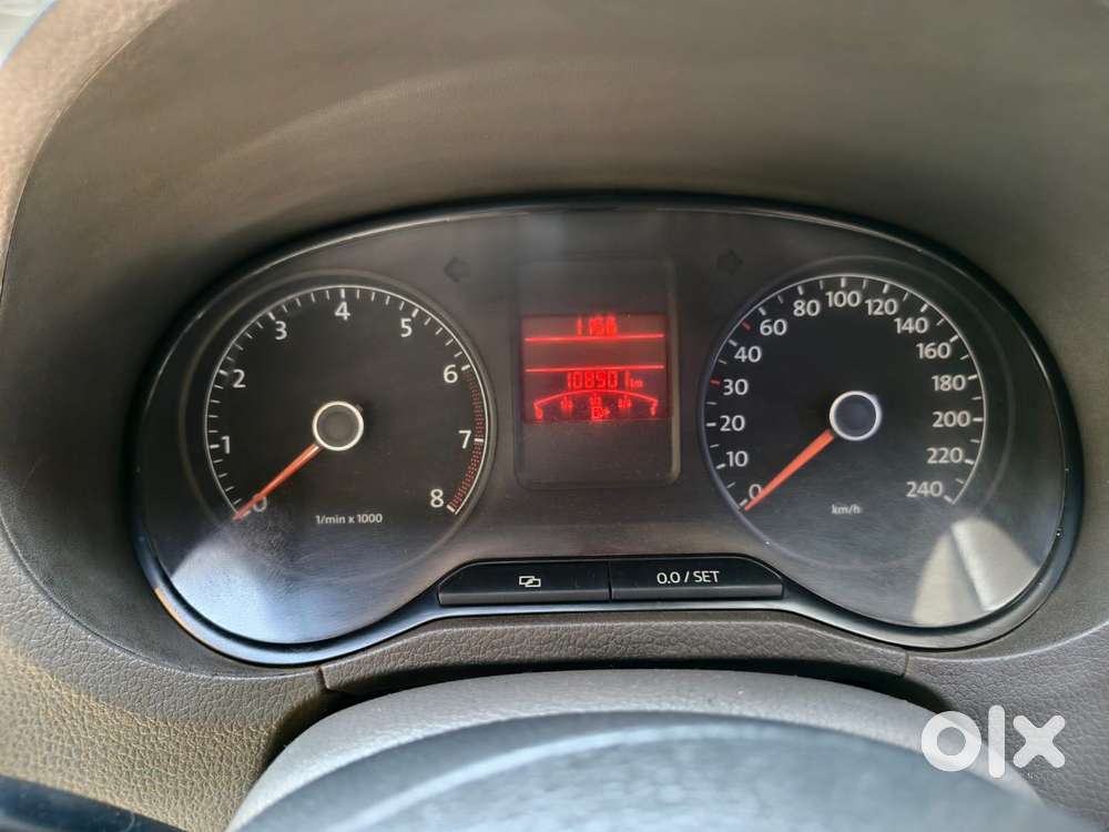 Volkswagen Vento Ipl Ii Petrol Highline, 2013, Petrol