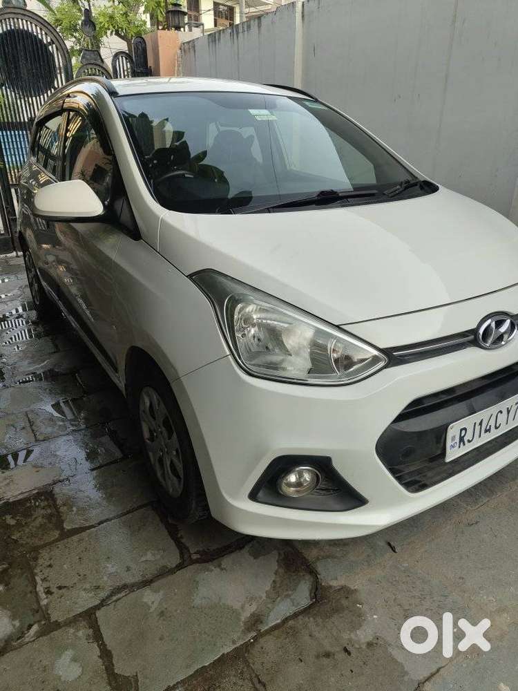 Hyundai Grand I10 Sportz(o) 1.2 Mt, 2015, Petrol
