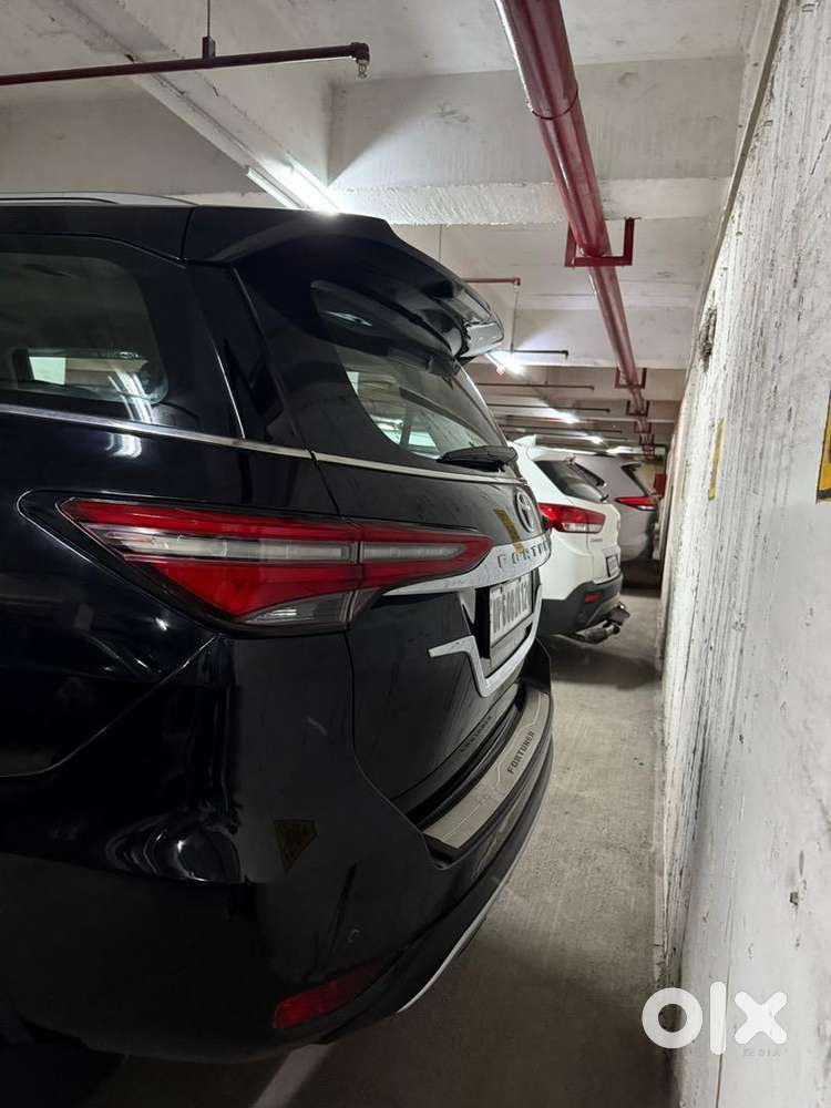 Toyota Fortuner 4x2 Diesel At  2023  ₹2l Accessories & Michelin Tyre