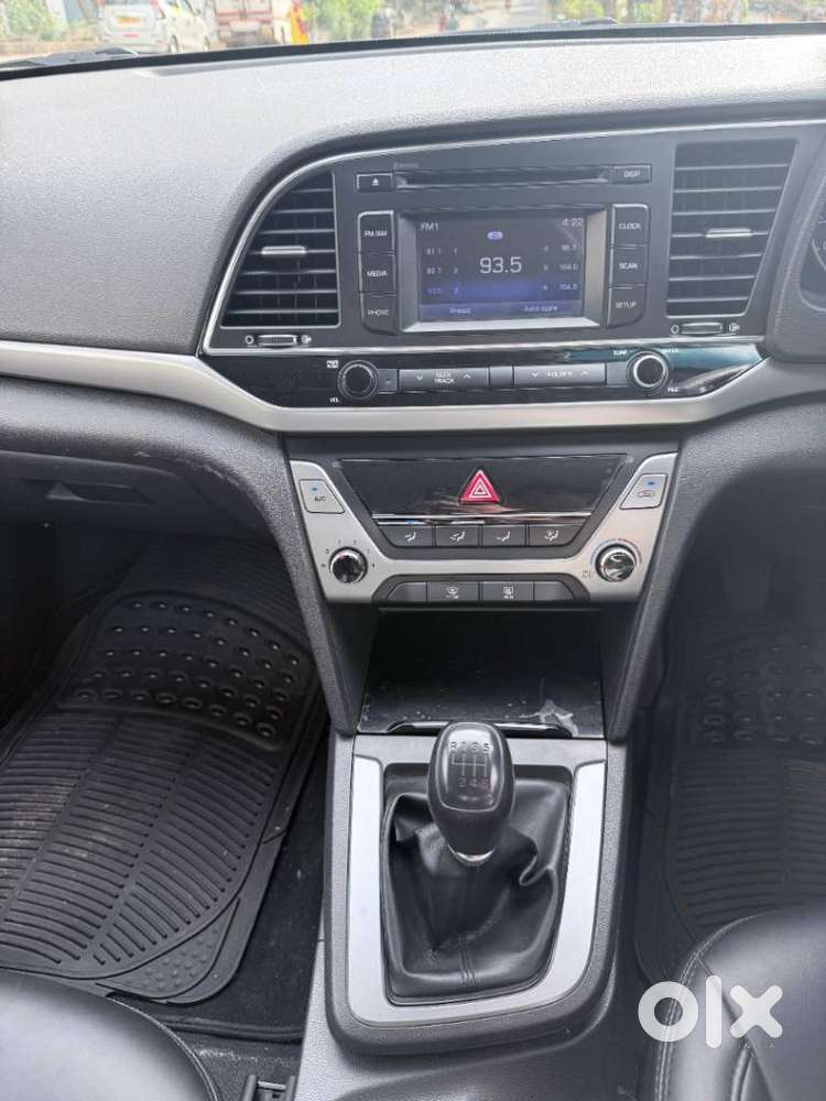 Hyundai Elantra 1.6 S, 2017, Petrol