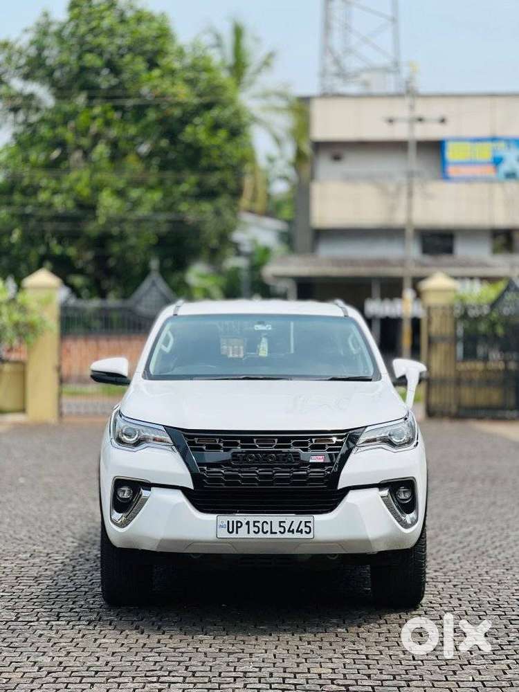Toyota Fortuner 2.8 2wd At, 2017, Diesel