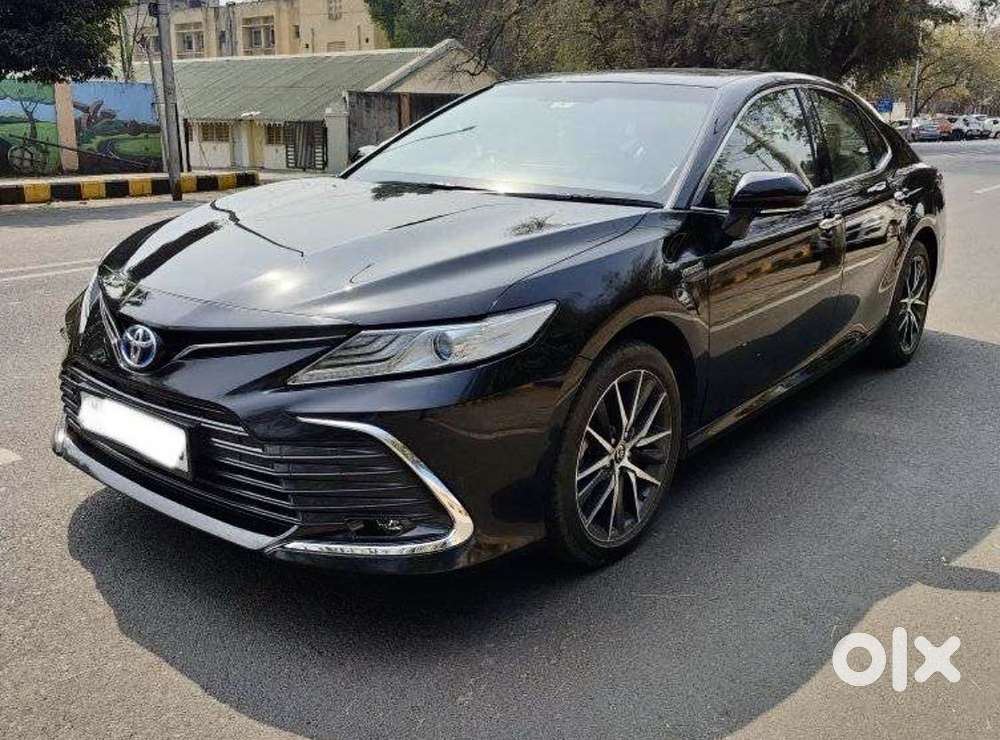 Toyota Camry Hybrid, 2024, Petrol
