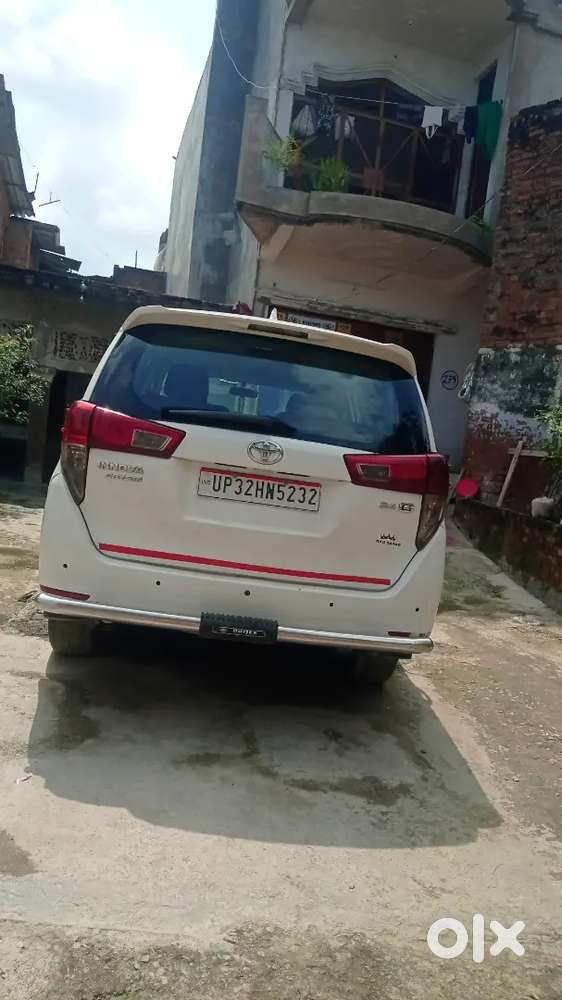 Toyota Innova Crysta 2017