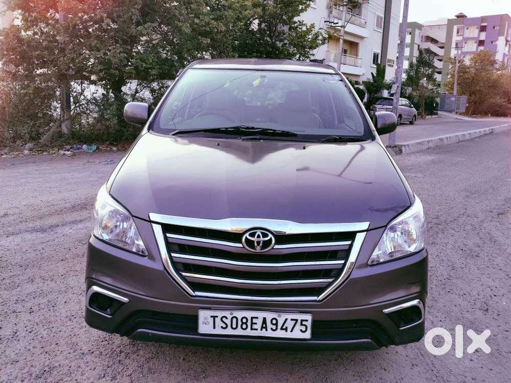 Toyota Innova 2012-2013 2.5 E Diesel Ps 8-seater, 2014, Diesel