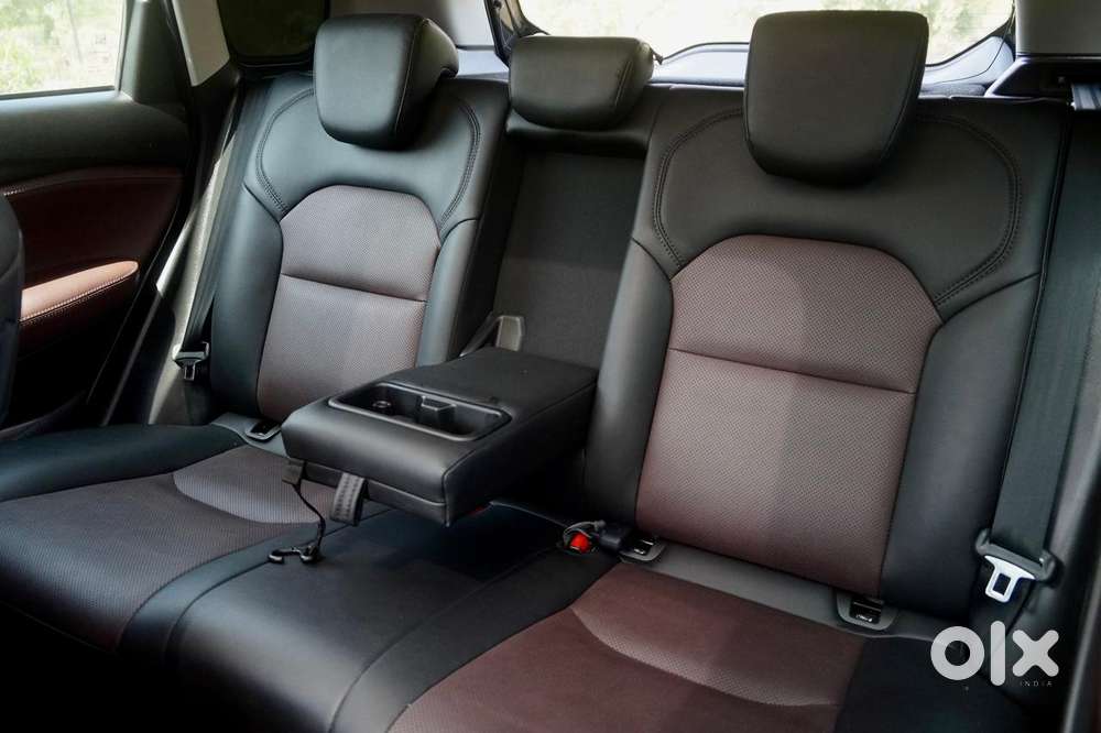 Maruti Suzuki Grand Vitara Smart Hybrid Alpha, 2024, Petrol