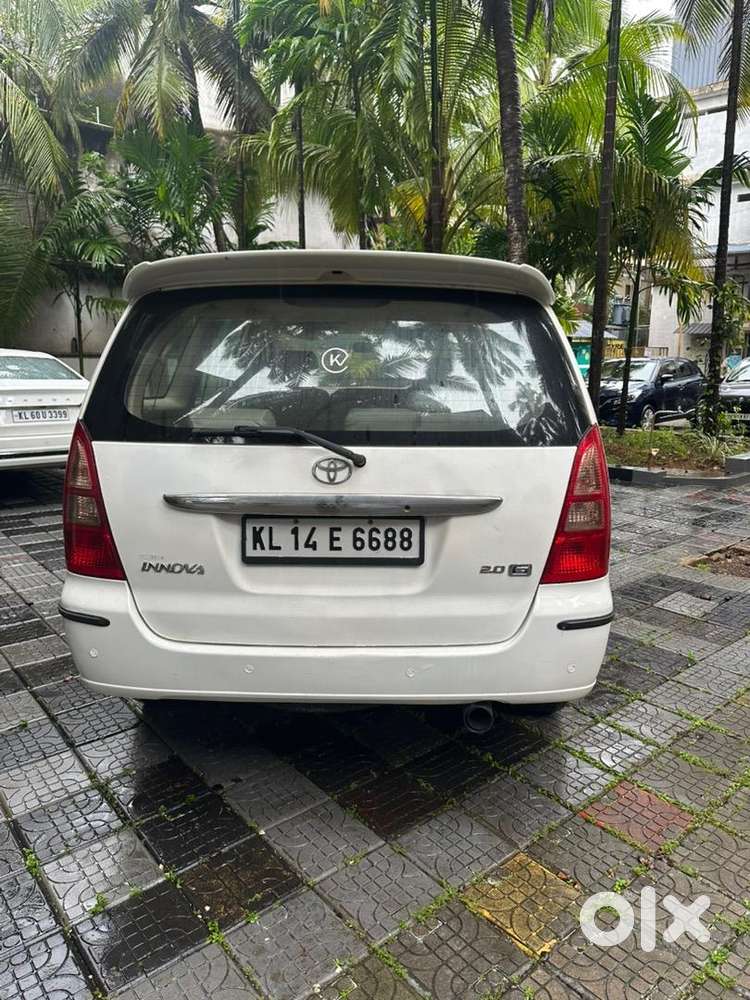 Toyota Innova 2005 Petrol Good Condition