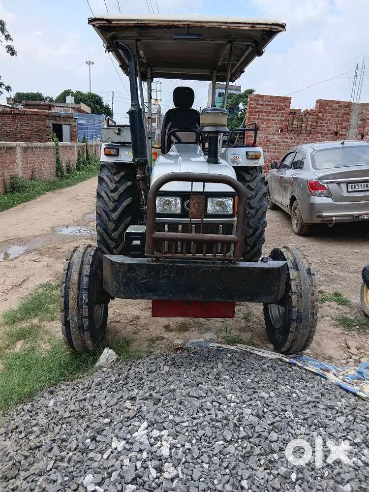 Good condition new Tyre front and rear 16 9 28