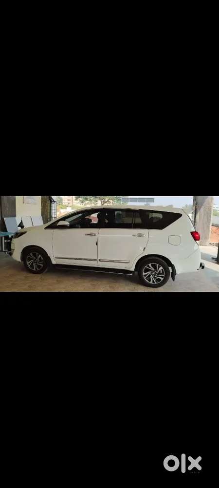 Toyota Innova Crysta Diesel 2024