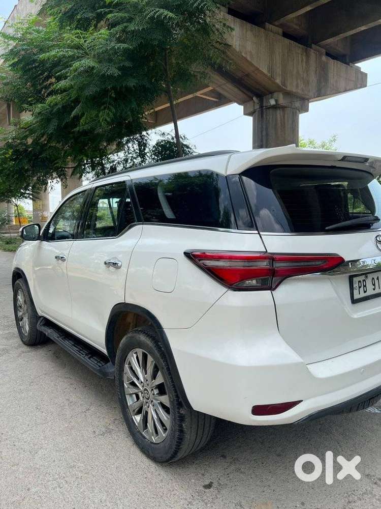 Toyota Fortuner 4x4 At, 2018, Diesel