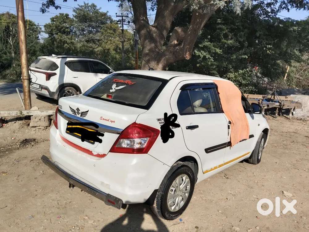 Udaipur Taxi Passing