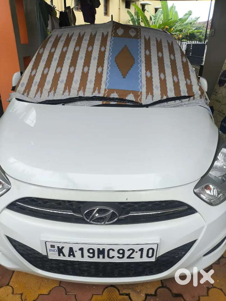 Hyundai I10 Sportz 2012 Km Driven