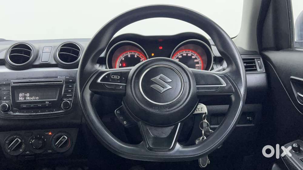 Maruti Suzuki Swift Vvt Vxi, 2018, Petrol