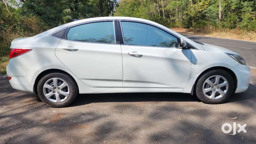 Hyundai Verna 2011 Petrol 95000 Km Driven