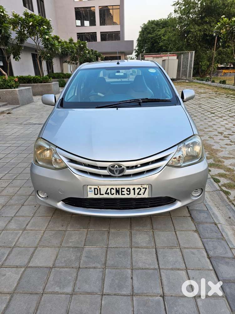 Toyota Etios Liva 2011-2012 G, 2011, Petrol