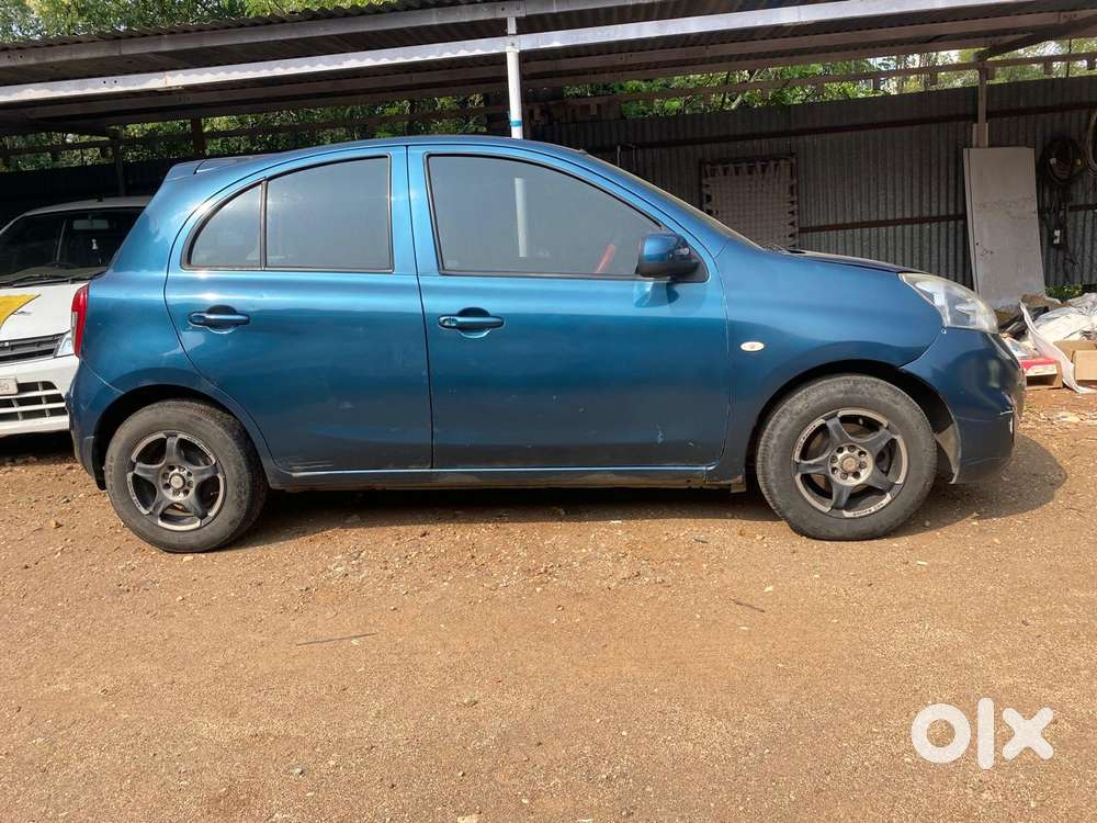 Nissan Micra Active Xv, 2016, Petrol