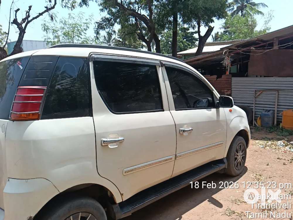 Mahindra Quanto 2013 Diesel 139888 Km Driven