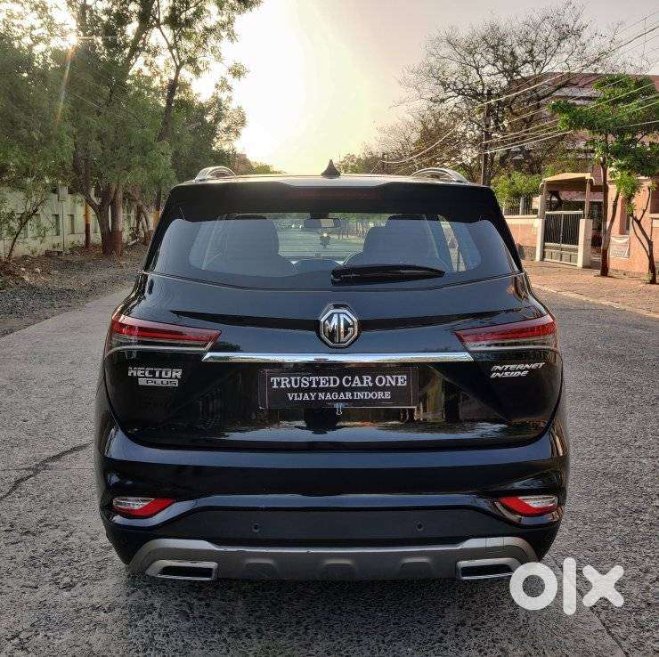 Mg Hector Plus Sharp Pro 1.5 Turbo Petrol Cvt 6 Str, 2022, Petrol