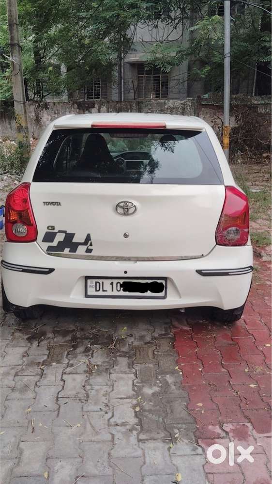 Toyota Etios Liva 2011 Ll Patrol + Cng Ll