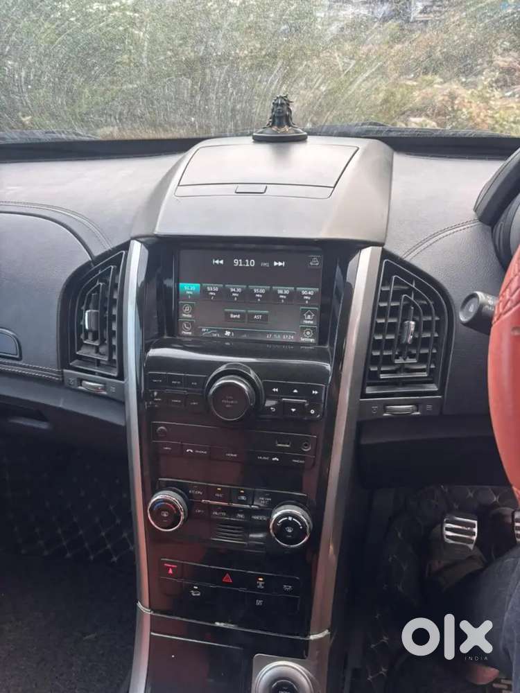 Mahindra Xuv500 2017