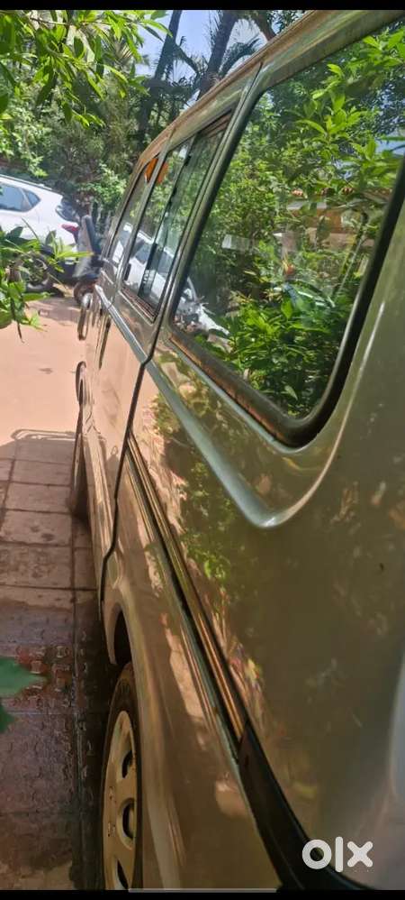 Maruti Suzuki Omni 2015