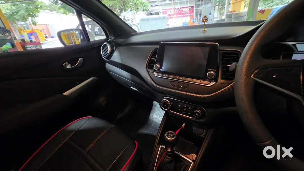 Well Maintained Nissan Kicks 1.3 Xv 2022 Model