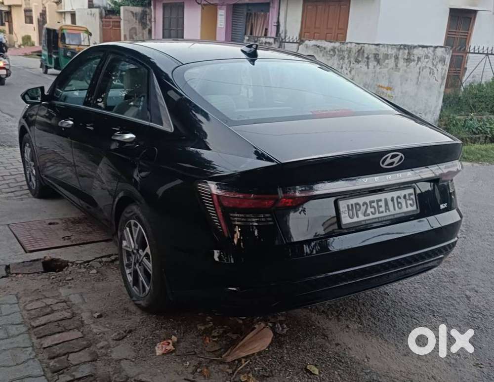 Hyundai Verna Sx (o)1.5 Vtvt [2023 - 2026], 2024, Petrol